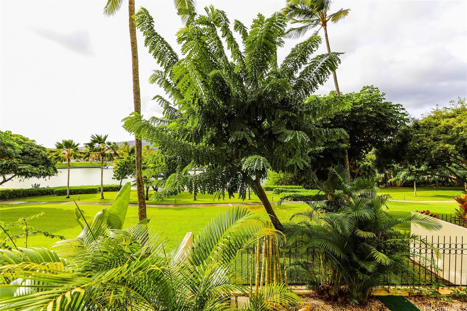 500 Lunalilo Home Road, Unit 22H Honolulu, HI 96825 - Photo 24 of 25 View from 22H!