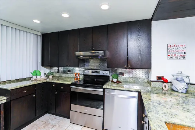 $805,000 | 500 Lunalilo Home Road, Unit 22H, Honolulu, HI 96825