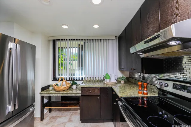 $805,000 | 500 Lunalilo Home Road, Unit 22H, Honolulu, HI 96825