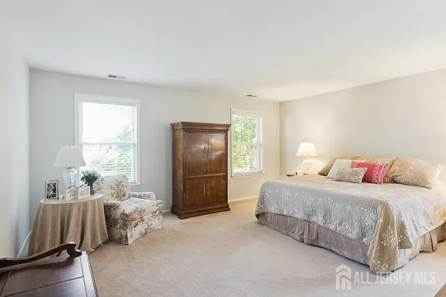 $1,100,000 | 33 Samantha Circle, Old Bridge, NJ 07747