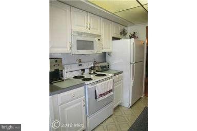 1988 Valley Road Annapolis, MD 21401 - Photo 4 of 15 Kitchen