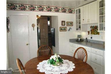 1988 Valley Road Annapolis, MD 21401 - Photo 7 of 15 Kitchen