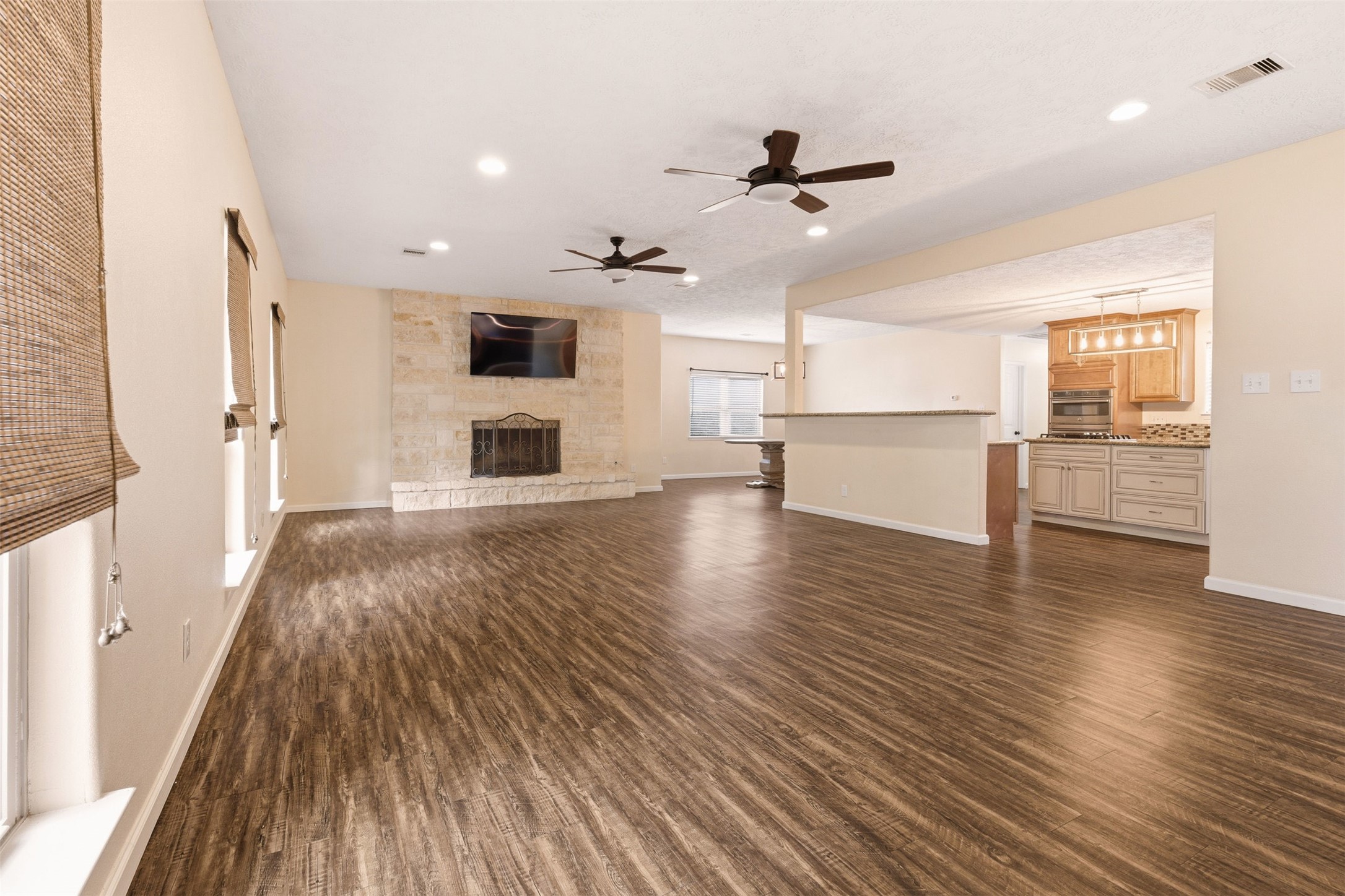 1130 Allen Street Hempstead, TX 77445 - Photo 5 of 44