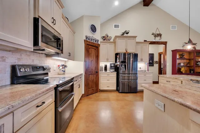 $1,890,000 | 751 Sullivan Road, Ennis, TX 75119