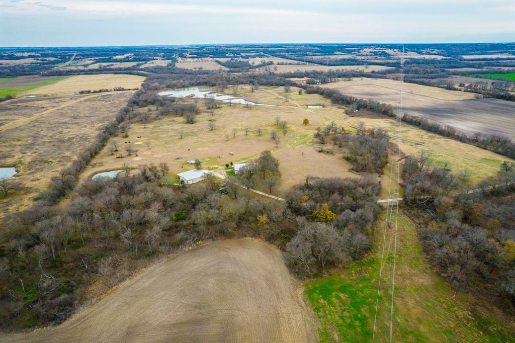 751 Sullivan Road Ennis, TX 75119 - Photo 27 of 38