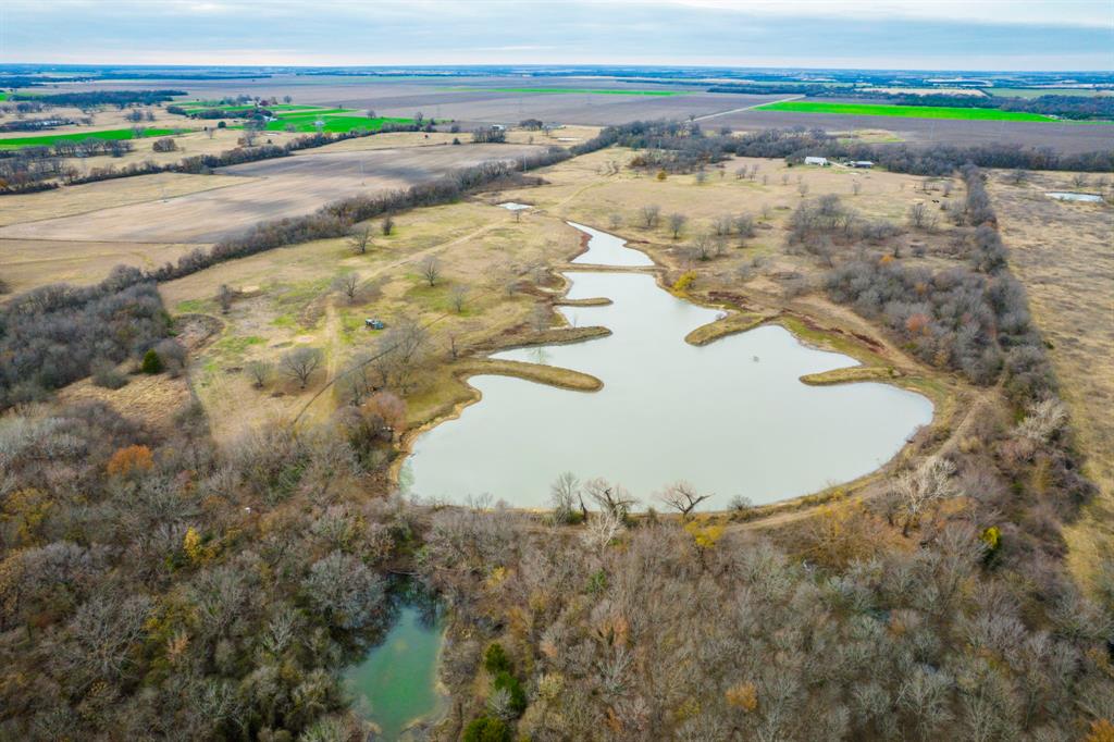751 Sullivan Road Ennis, TX 75119 - Photo 29 of 38