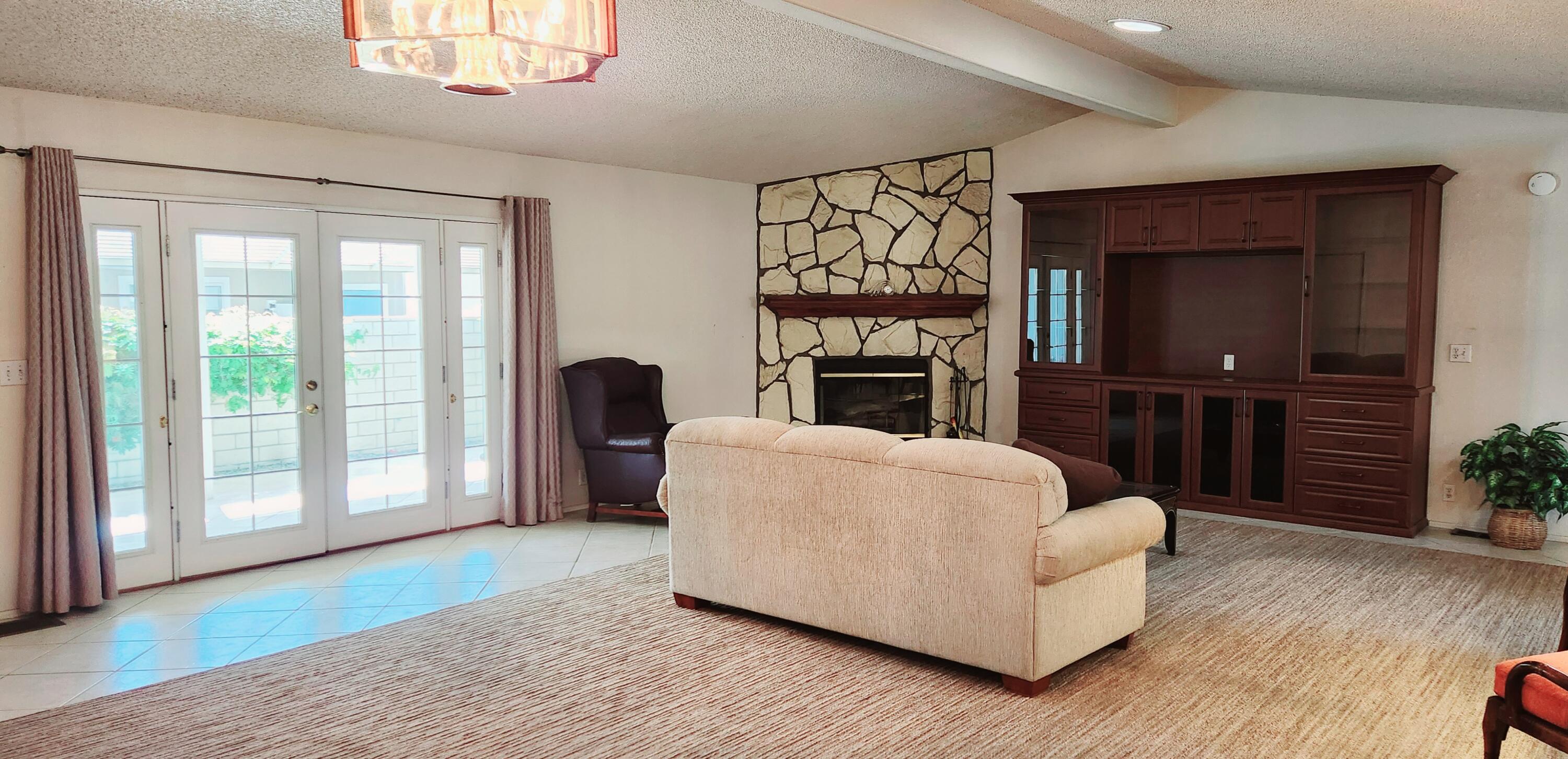 73594 Cabazon Peak Drive Palm Desert, CA 92260 - Photo 4 of 32 Spacious Living Area