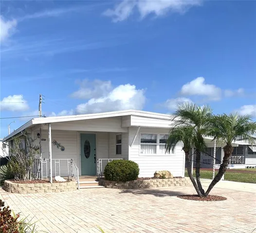 $169,000 | 6618 Oregon Street, Bradenton, FL 34207