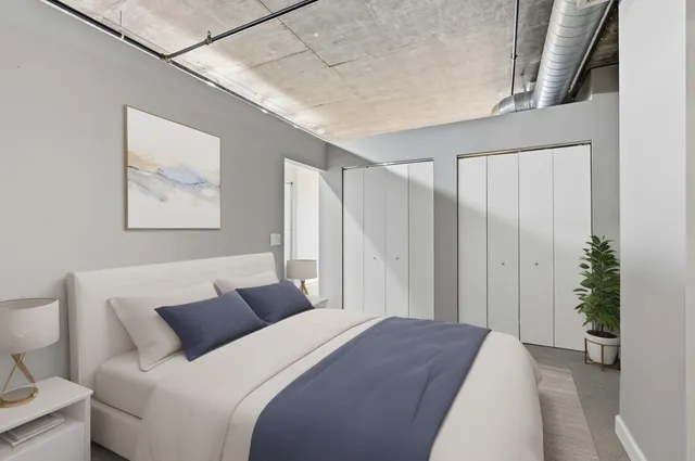 $325,000 | 111 South Morgan Street, Unit 701, Chicago, IL 60607