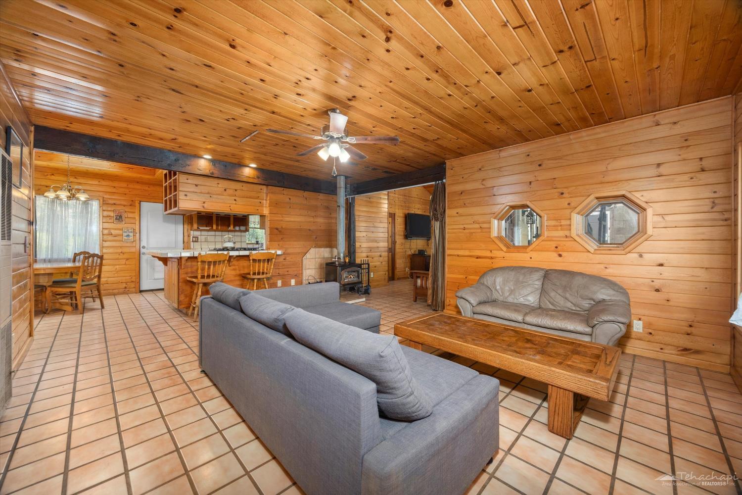 29972 Woodford-Tehachapi Road Keene, CA 93531 - Photo 5 of 46 Gallery Image 5