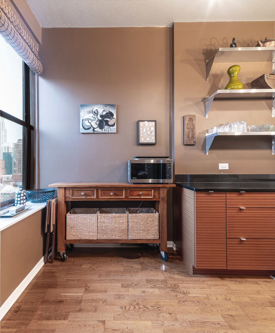 600 South Dearborn Street, Unit 1412 Chicago, IL 60605 - Photo 11 of 27