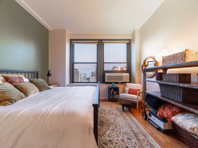 $2,400 | 600 South Dearborn Street, Unit 1412, Chicago, IL 60605