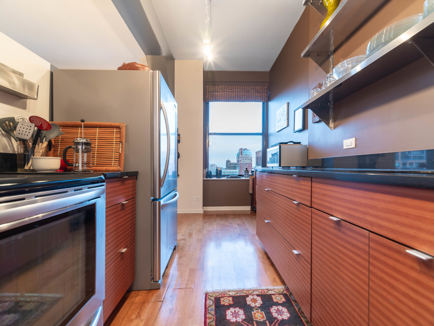 600 South Dearborn Street, Unit 1412 Chicago, IL 60605 - Photo 10 of 27