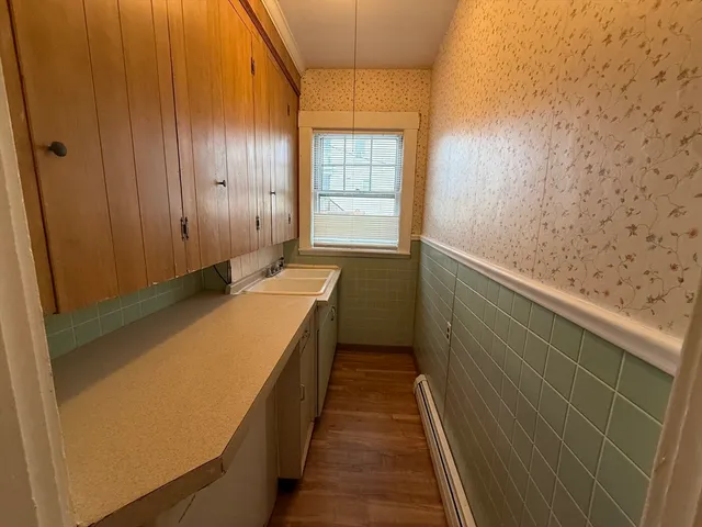 $2,375 | 173 Princeton Boulevard, Unit 1, Lowell, MA 01851