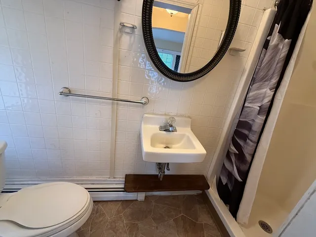 $2,375 | 173 Princeton Boulevard, Unit 1, Lowell, MA 01851