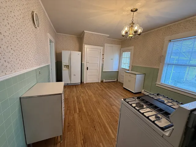 $2,375 | 173 Princeton Boulevard, Unit 1, Lowell, MA 01851