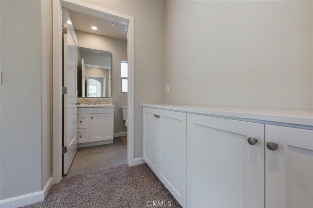 137 Falcon Ridge Irvine, CA 92618 - Photo 15 of 37 Gallery Image 15