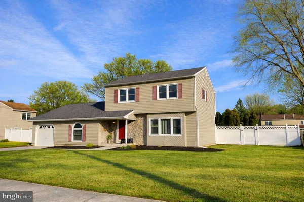 $385,000 | 5 Fenwick Lane, Pennsville, NJ 08070