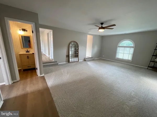 $385,000 | 5 Fenwick Lane, Pennsville, NJ 08070