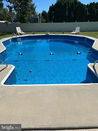 $385,000 | 5 Fenwick Lane, Pennsville, NJ 08070