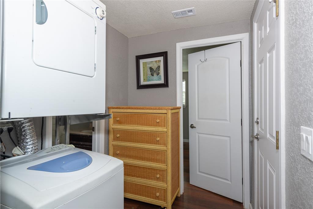 4405 Ray White Road, Unit A Fort Worth, TX 76244 - Photo 17 of 20 a bathroom with a sink and a mirror