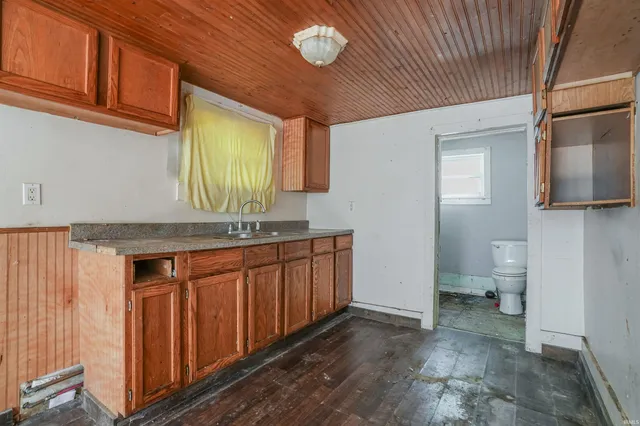 $74,995 | 5964 Miller Street, Uniondale, IN 46791