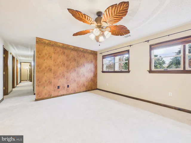 a view of an entryway