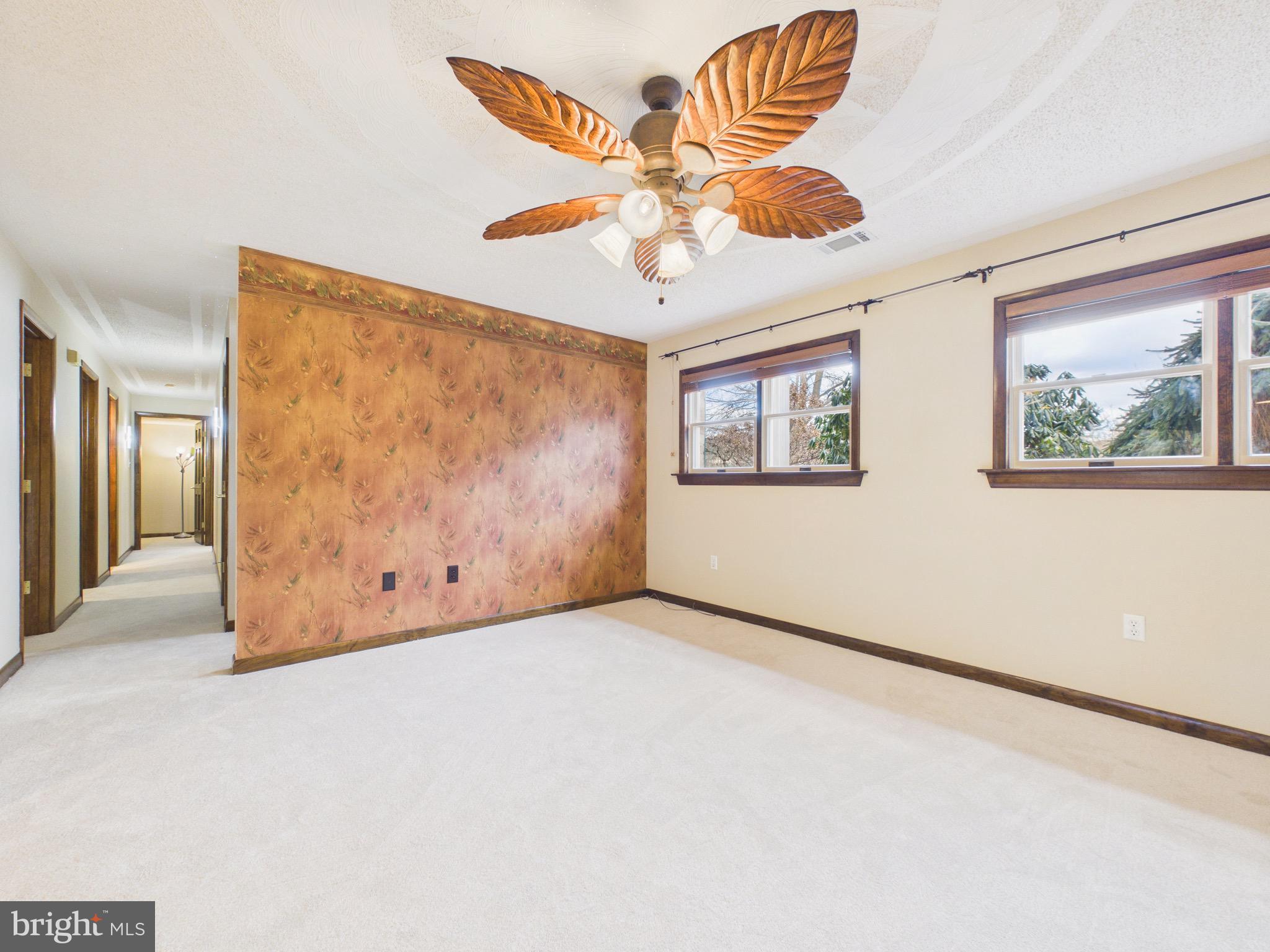 1109 Matamoras Road Halifax, PA 17032 - Photo 35 of 78 Family Room