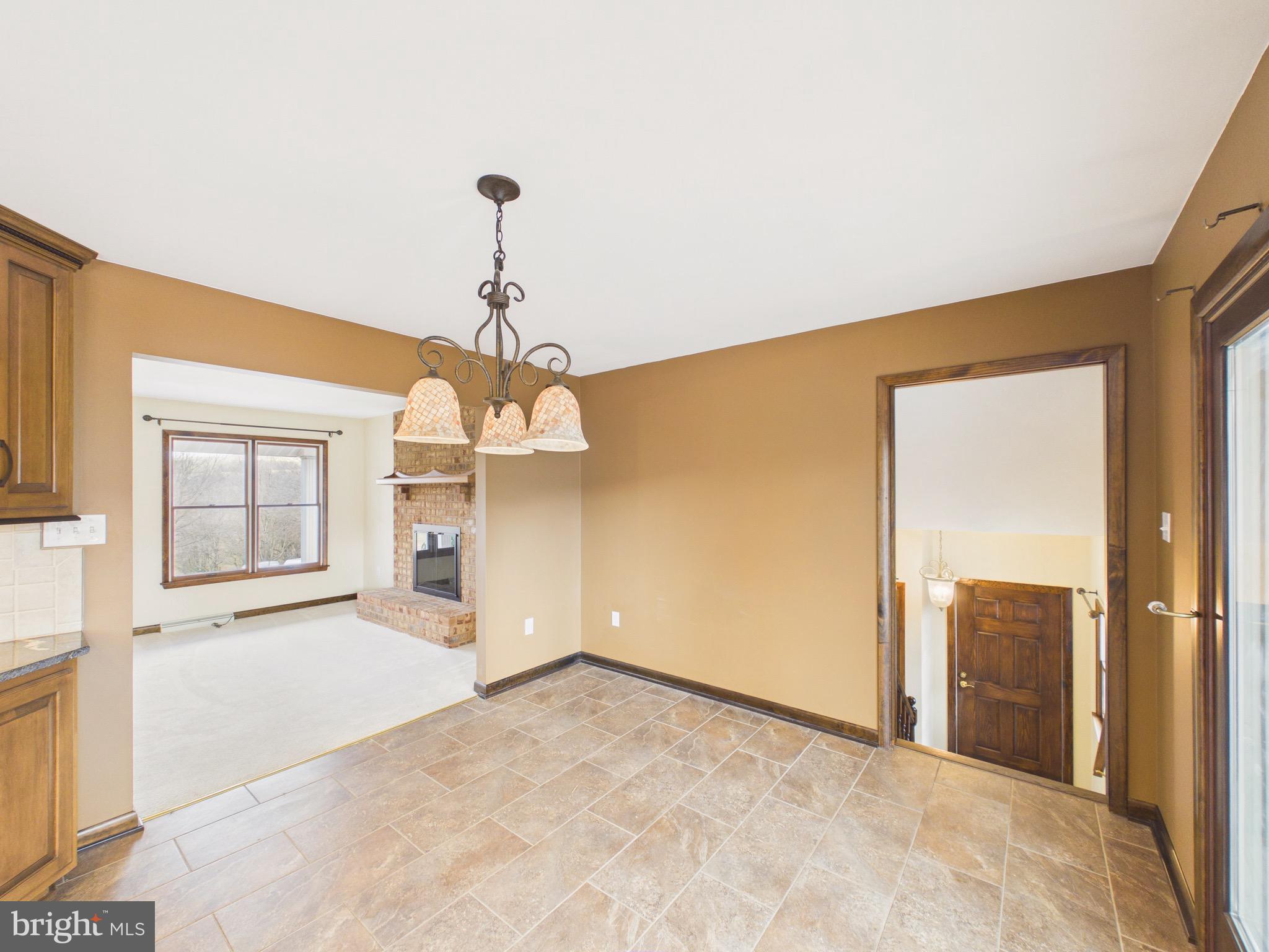 1109 Matamoras Road Halifax, PA 17032 - Photo 9 of 78 Dining Room