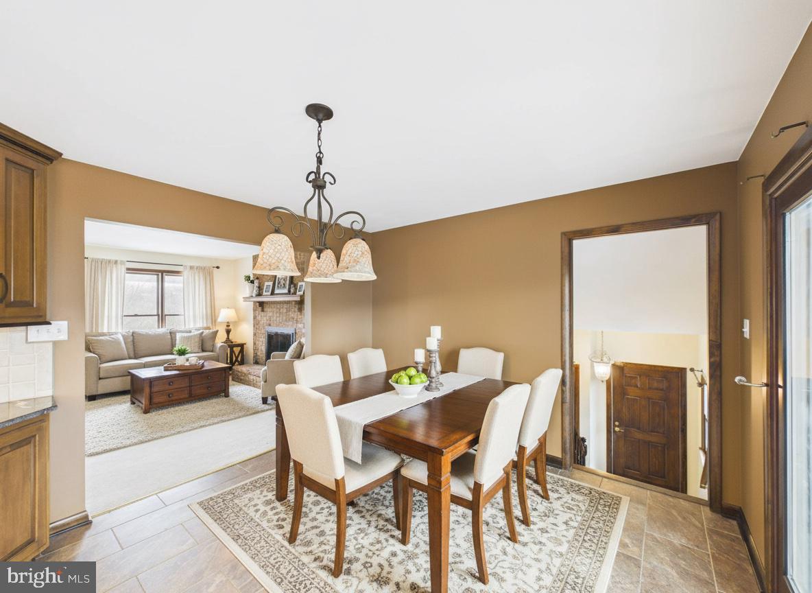 1109 Matamoras Road Halifax, PA 17032 - Photo 10 of 78 Dining Room