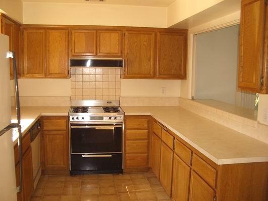 4020 Primavera Road, Unit A Santa Barbara, CA 93110 - Photo 3 of 4 Kitchen