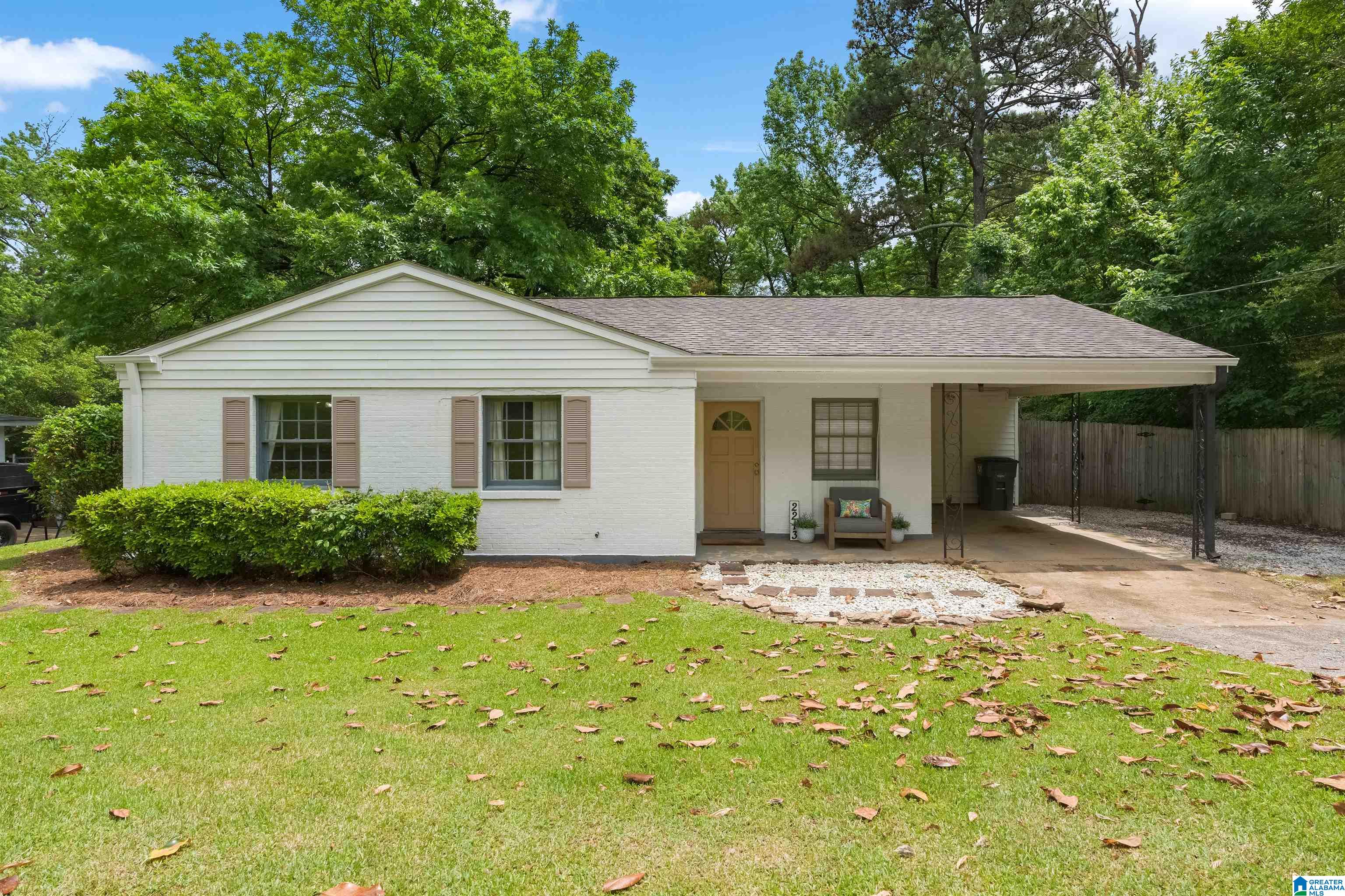 2213 Chapel Hill Road Birmingham, AL 35216 - Photo 1 of 24