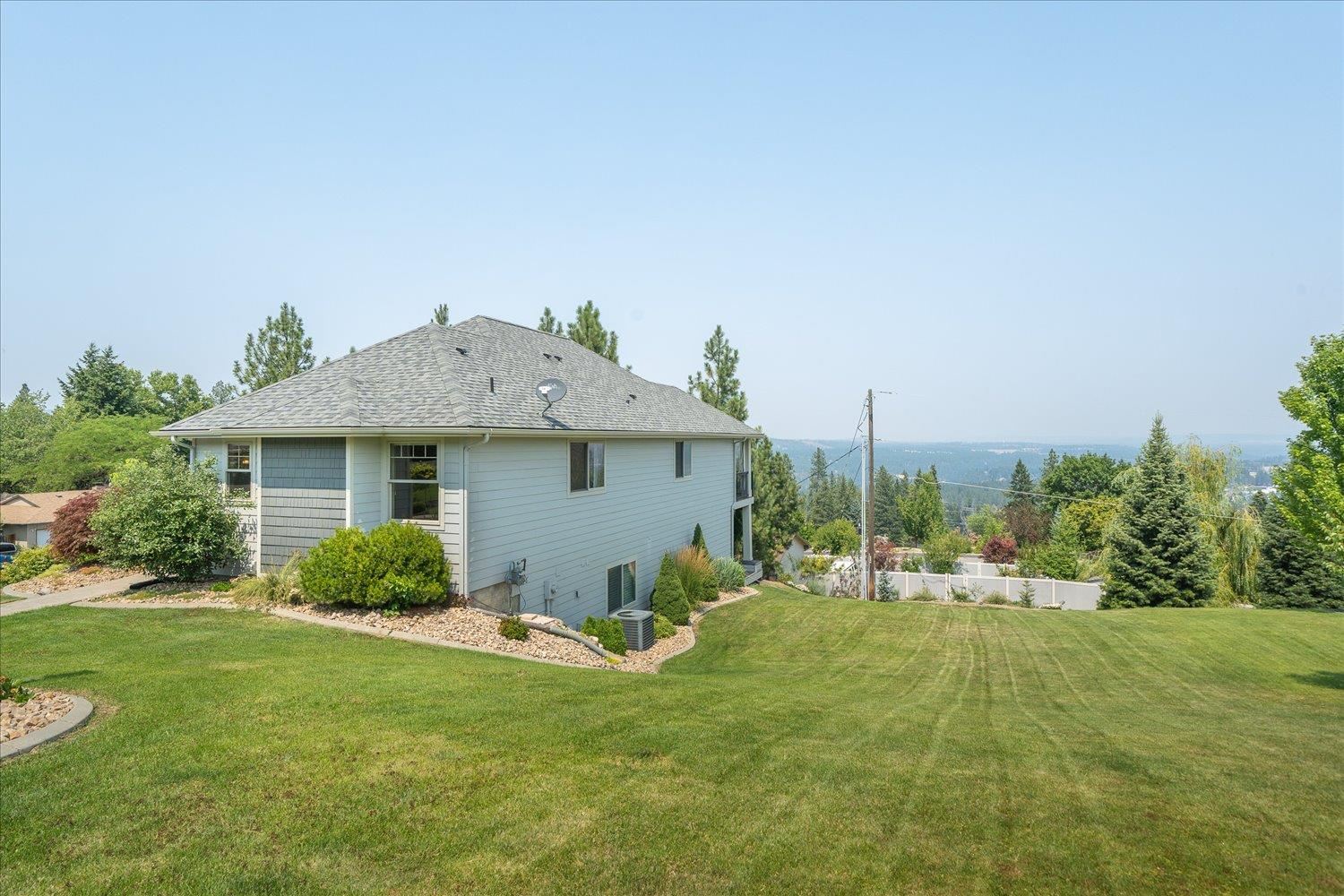 10532 North Edna Lane Spokane, WA 99218 - Photo 36 of 50