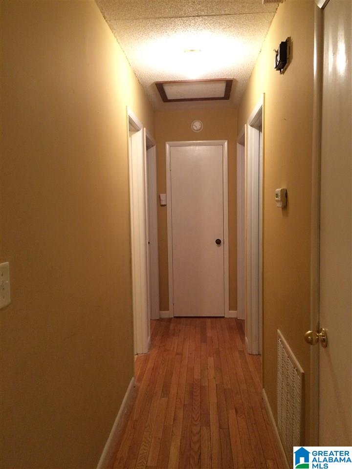 409 3rd Street North Oneonta, AL 35121 - Photo 15 of 36