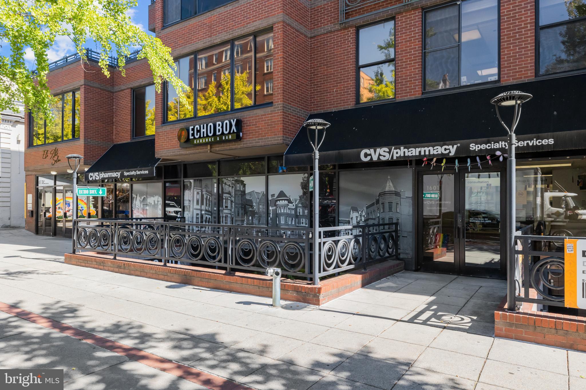 1615 Q Street Northwest, Unit T1 Washington, DC 20009 - Photo 39 of 42 a view of street with shops