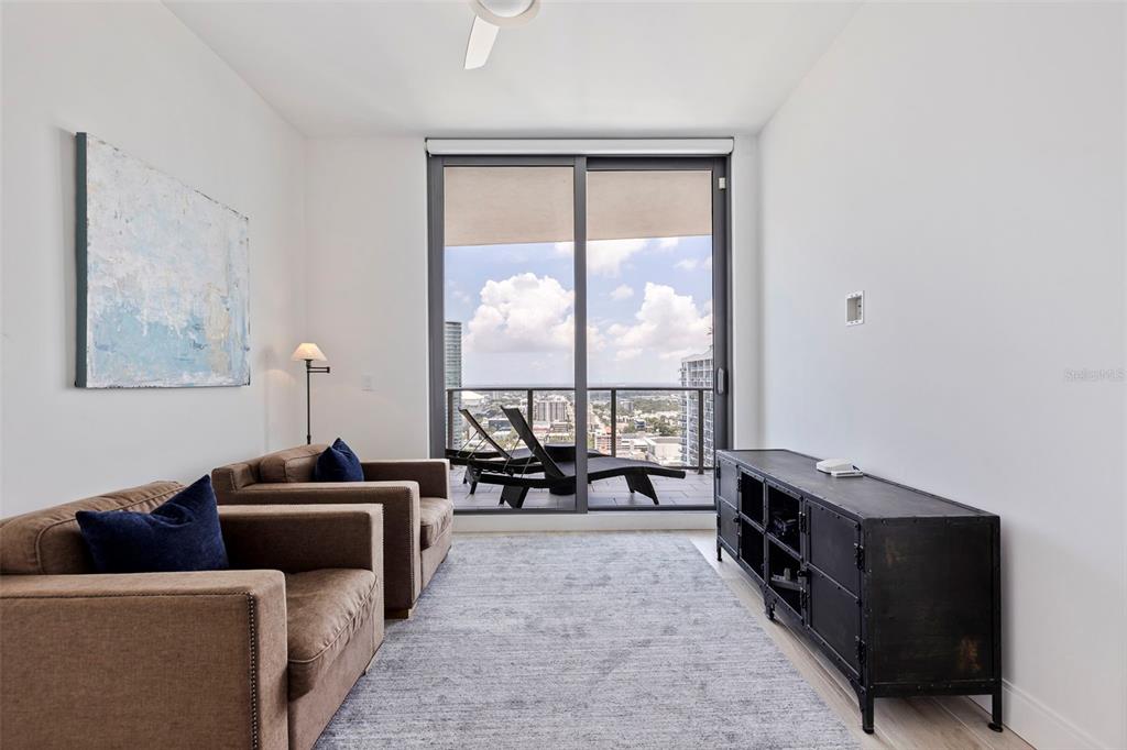 100 1st Avenue North, Unit 3405 St. Petersburg, FL 33701 - Photo 27 of 59