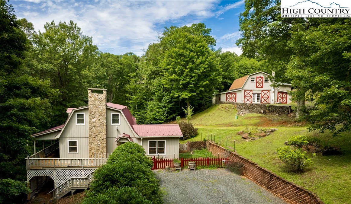 175 Woods Road Boone, NC 28607 - Photo 2 of 50