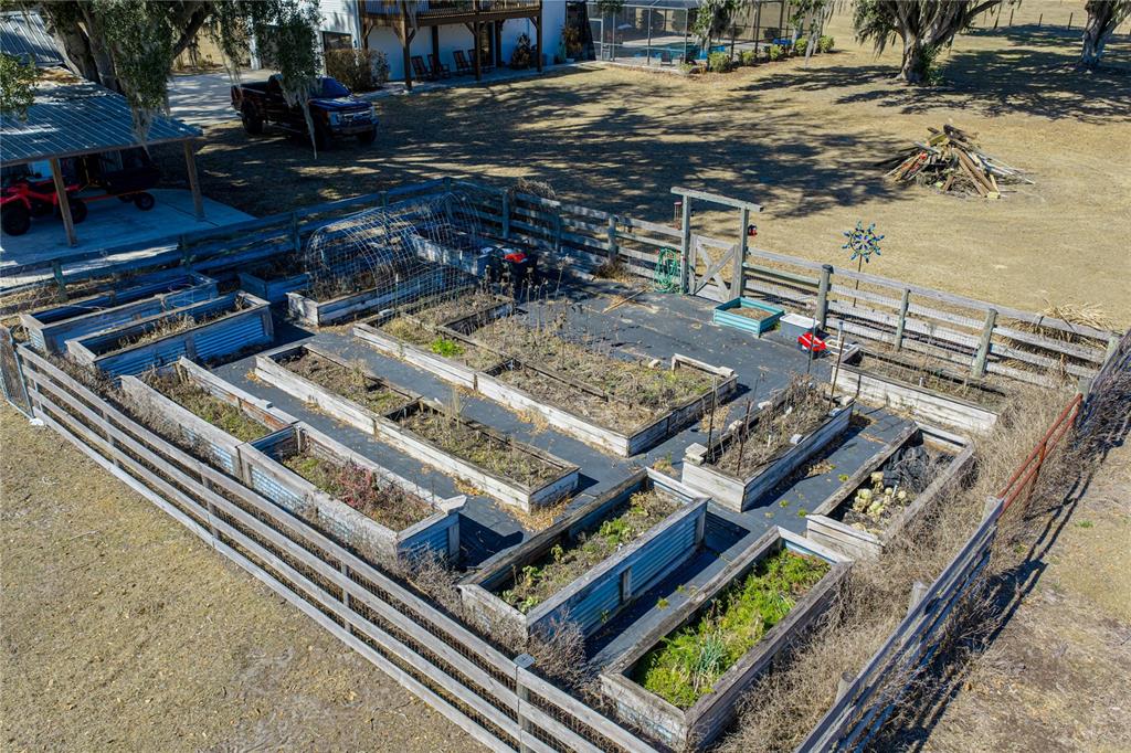 808 Old Welcome Road Lithia, FL 33547 - Photo 60 of 92 Gallery Image 60