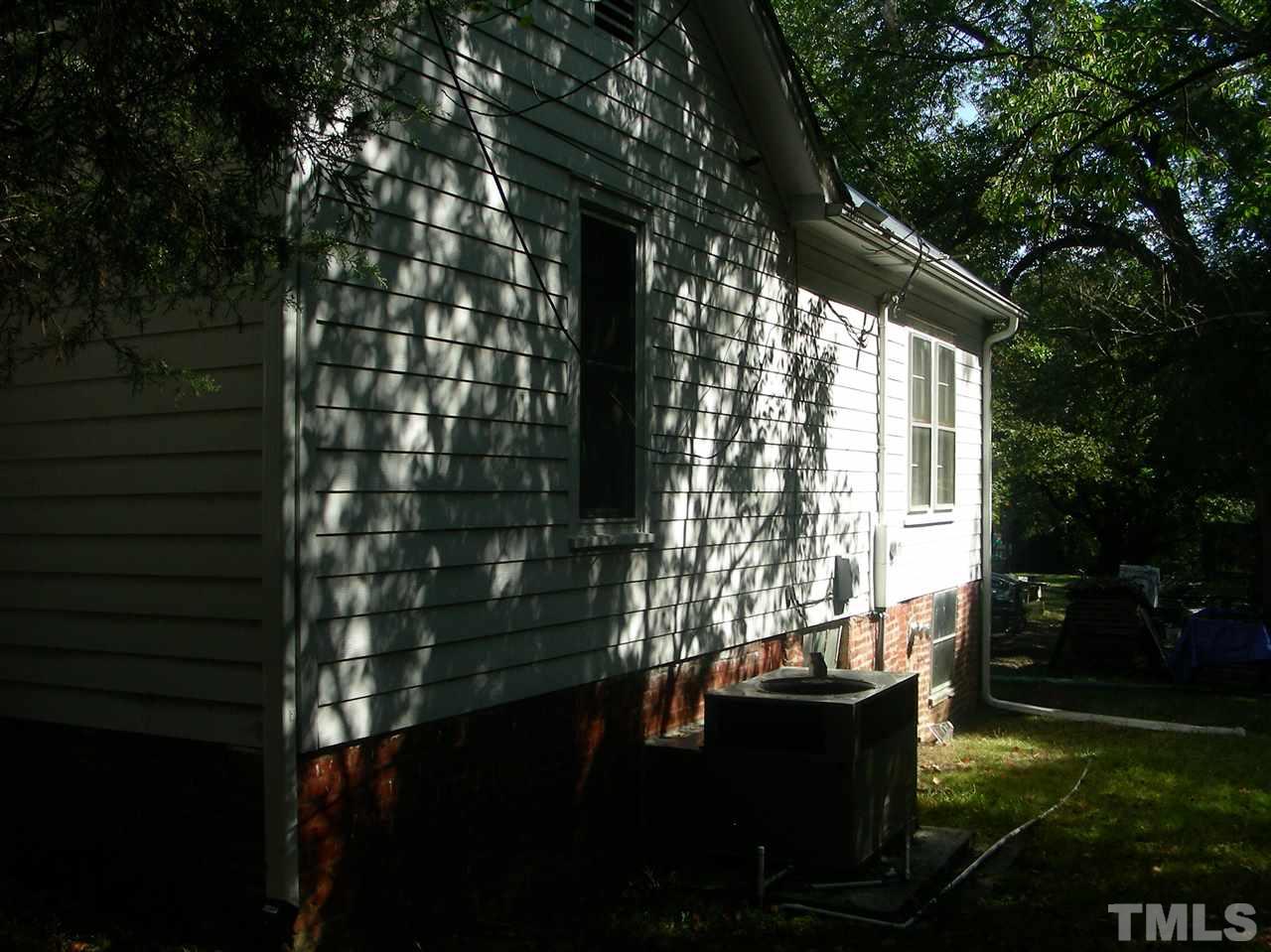 3313 Garner Road Raleigh, NC 27610 - Photo 7 of 10