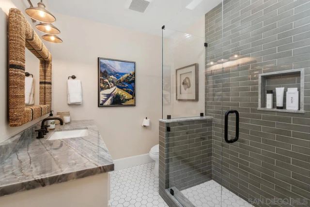 $5,679,000 | 4752 Sun Valley Road, Del Mar, CA 92014