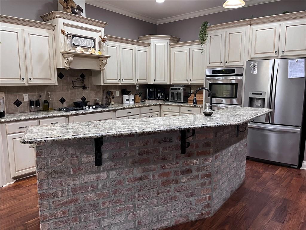 7303 Hickory Grove Road Deville, LA 71328 - Photo 7 of 29 Gallery Image 7