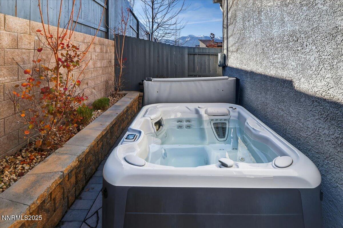 2160 Woodhouse Drive Reno, NV 89521 - Photo 30 of 38 a view of jacuzzi