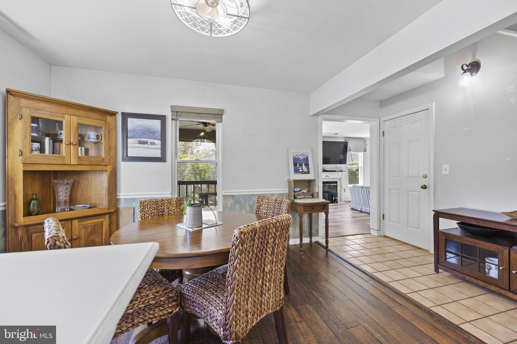 1561 Ritchie Lane Annapolis, MD 21401 - Photo 16 of 66 Charming dining space with natural light.