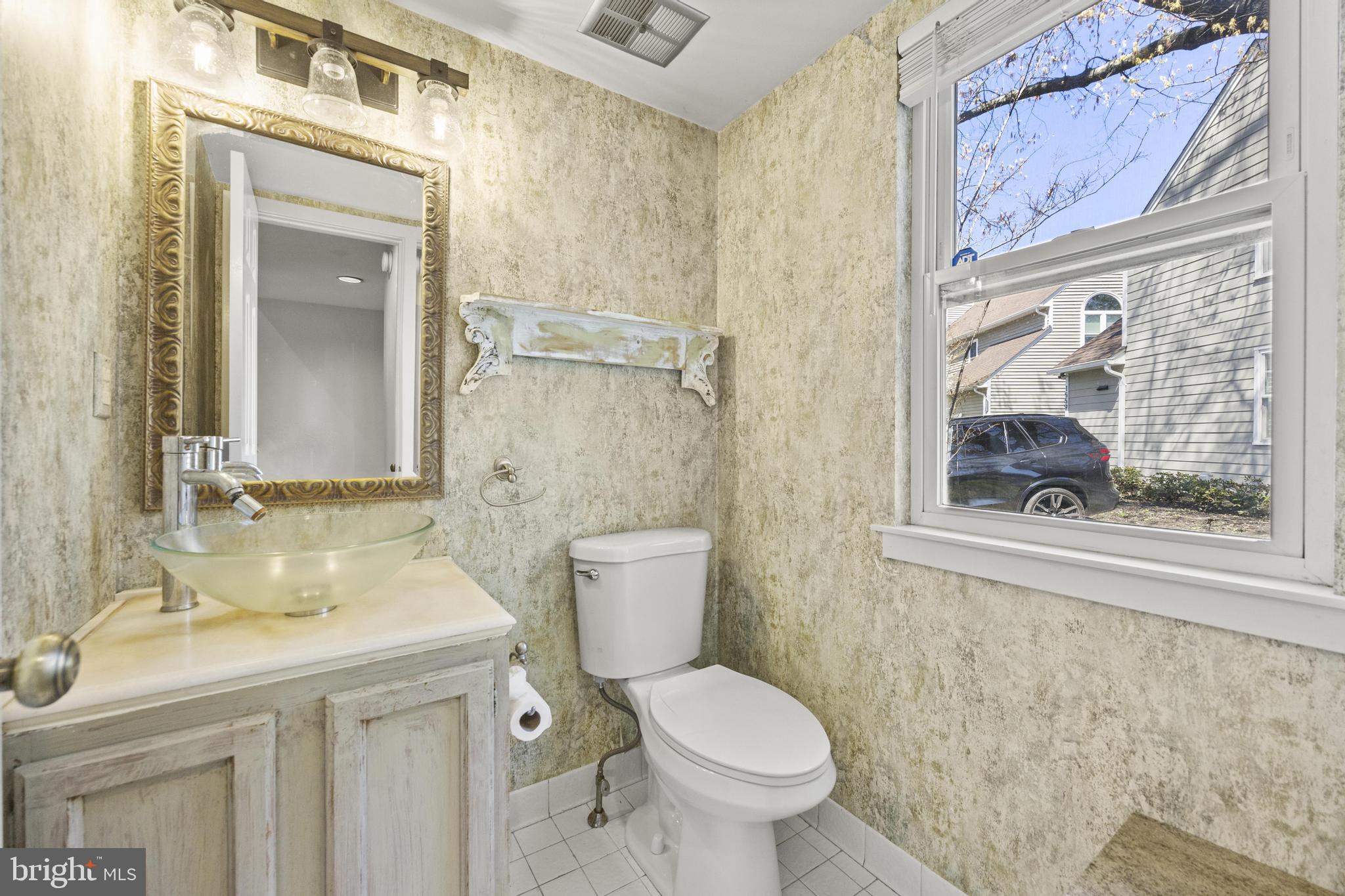 1561 Ritchie Lane Annapolis, MD 21401 - Photo 26 of 66 Charming bathroom with natural light.