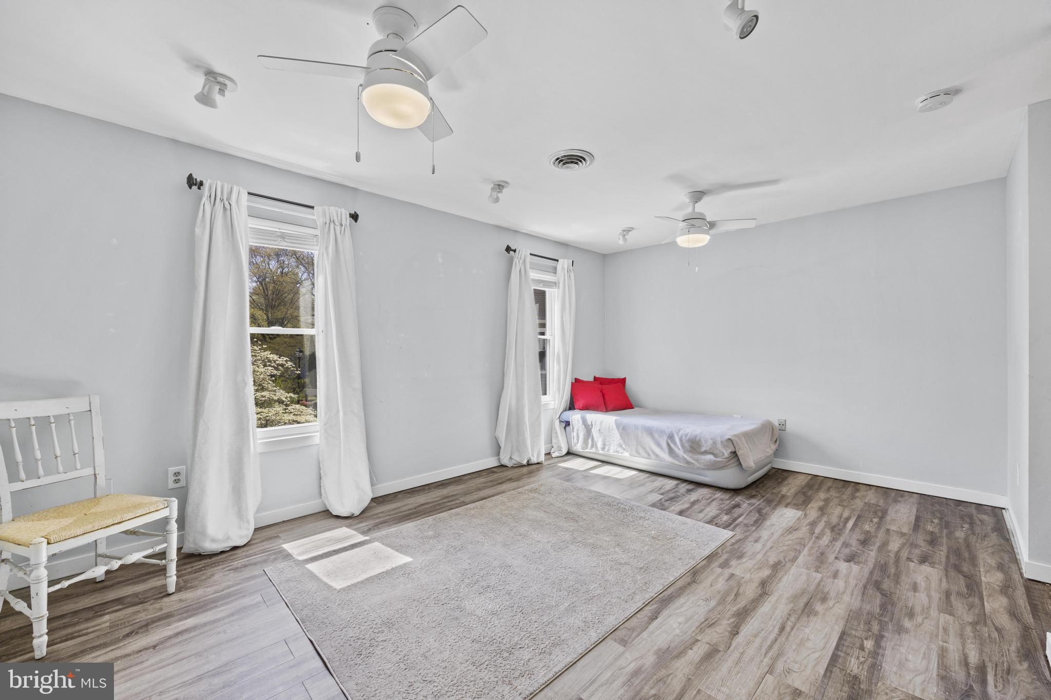 1561 Ritchie Lane Annapolis, MD 21401 - Photo 28 of 66 Bright and airy minimalist retreat.