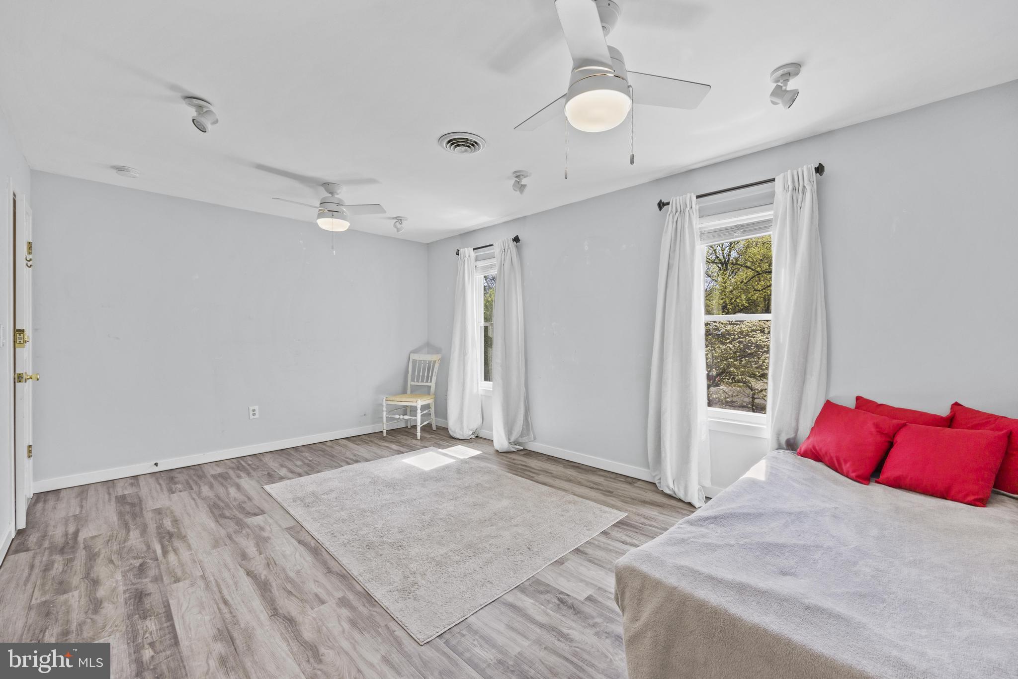 1561 Ritchie Lane Annapolis, MD 21401 - Photo 30 of 66 Bright and airy versatile space.