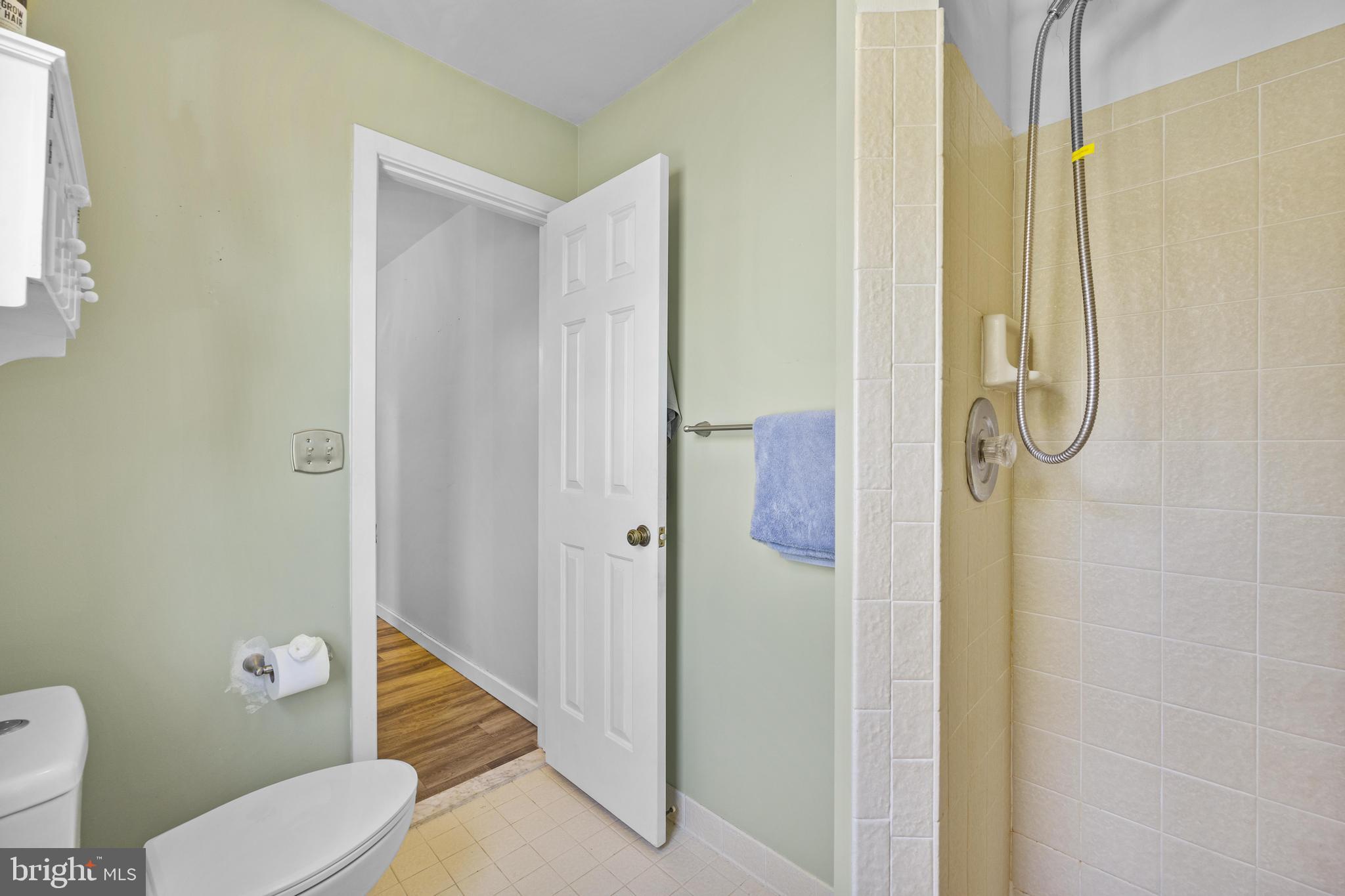 1561 Ritchie Lane Annapolis, MD 21401 - Photo 43 of 66 Bright and airy bathroom retreat.