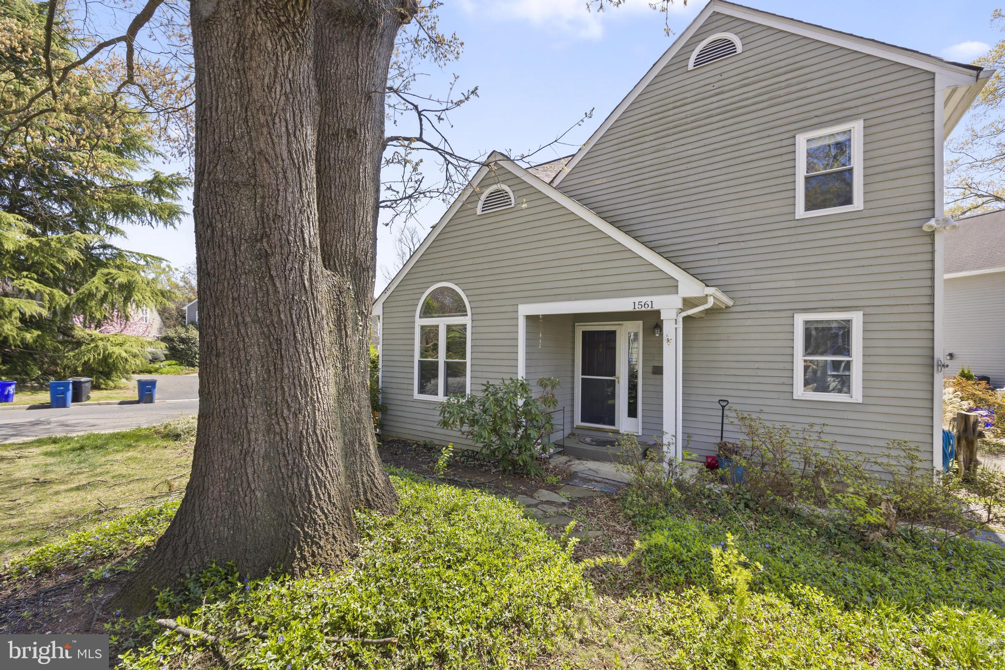 1561 Ritchie Lane Annapolis, MD 21401 - Photo 53 of 66 Charming home nestled among trees.