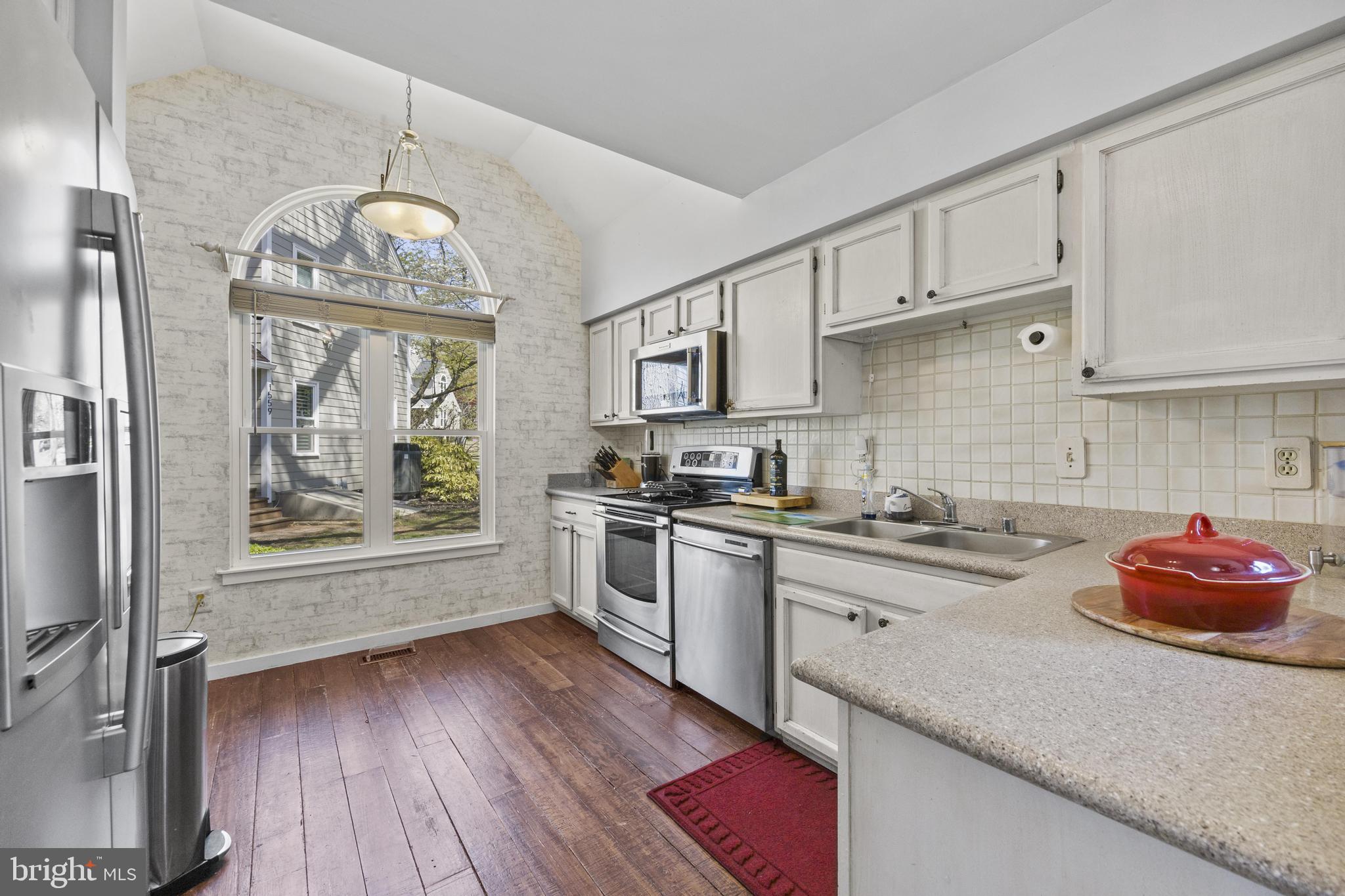 1561 Ritchie Lane Annapolis, MD 21401 - Photo 6 of 66 Bright kitchen with charming details.