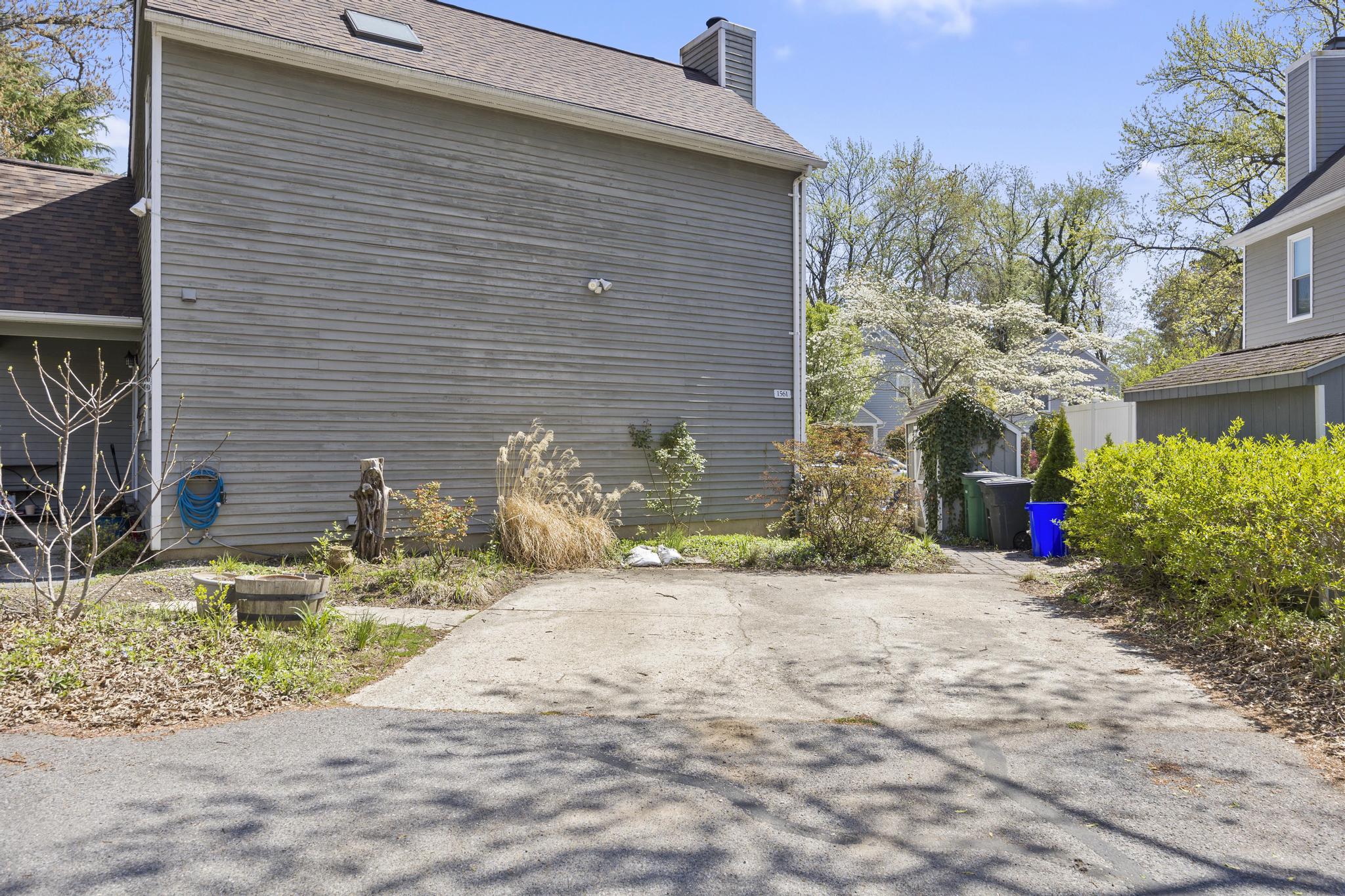 1561 Ritchie Lane Annapolis, MD 21401 - Photo 65 of 66 2 Car Parking Driveway in Annapolis !!